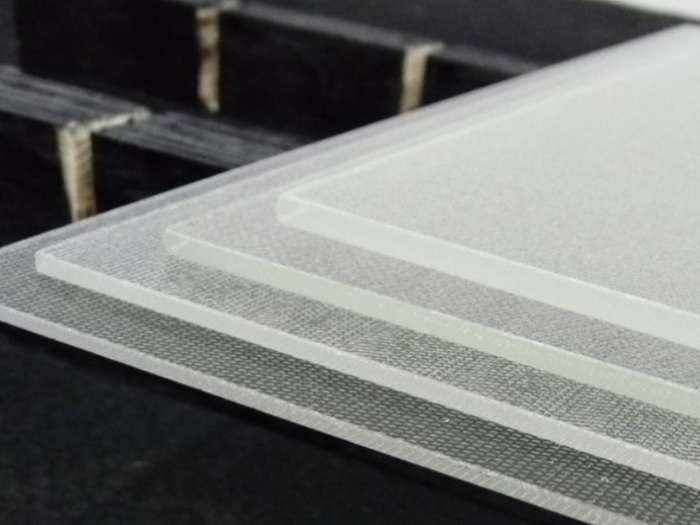 Ultra White Rolled Photovoltaic Raw Glass